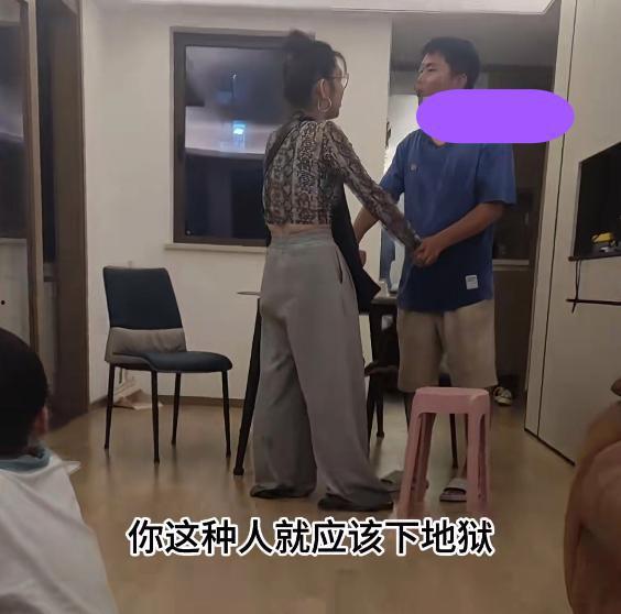 老婆儿子淡定吃瓜视频大全,老婆儿子吃瓜视频大盘点